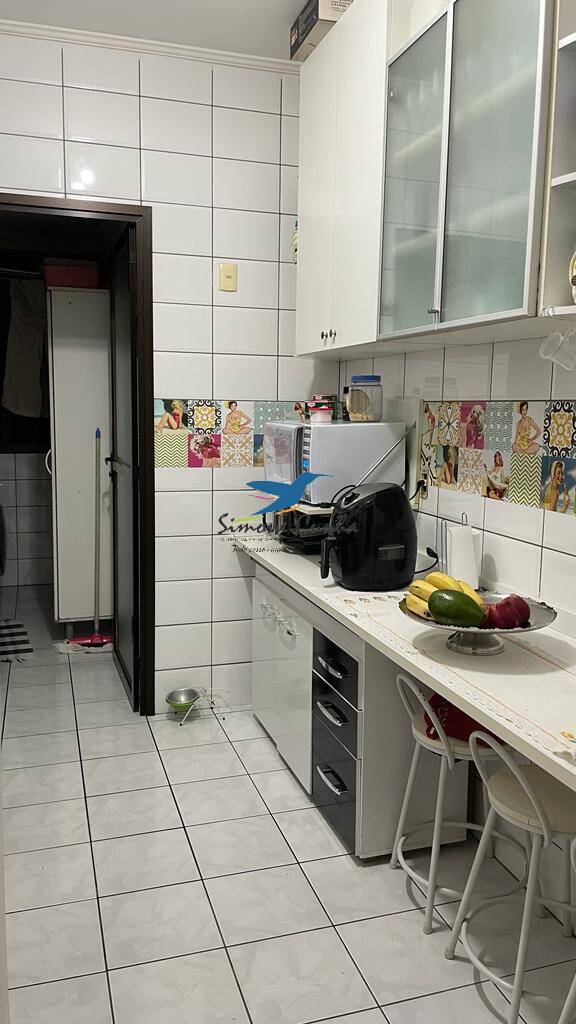 Apartamento à venda e aluguel com 3 quartos, 125m² - Foto 4