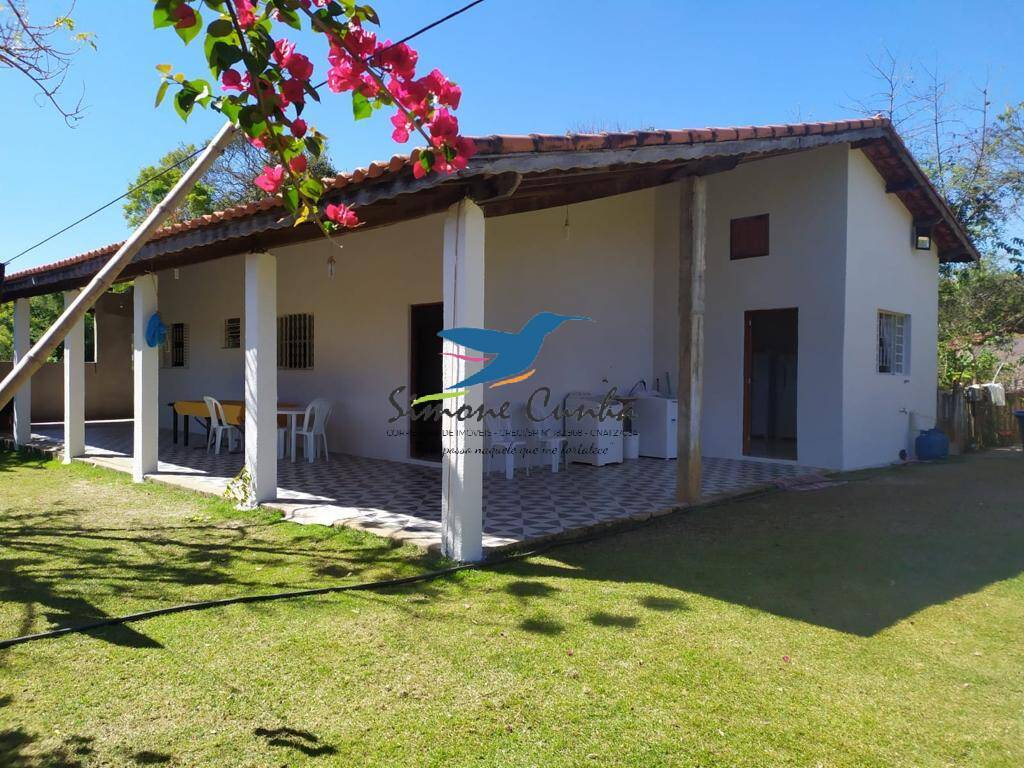 Fazenda à venda com 3 quartos, 2800m² - Foto 1