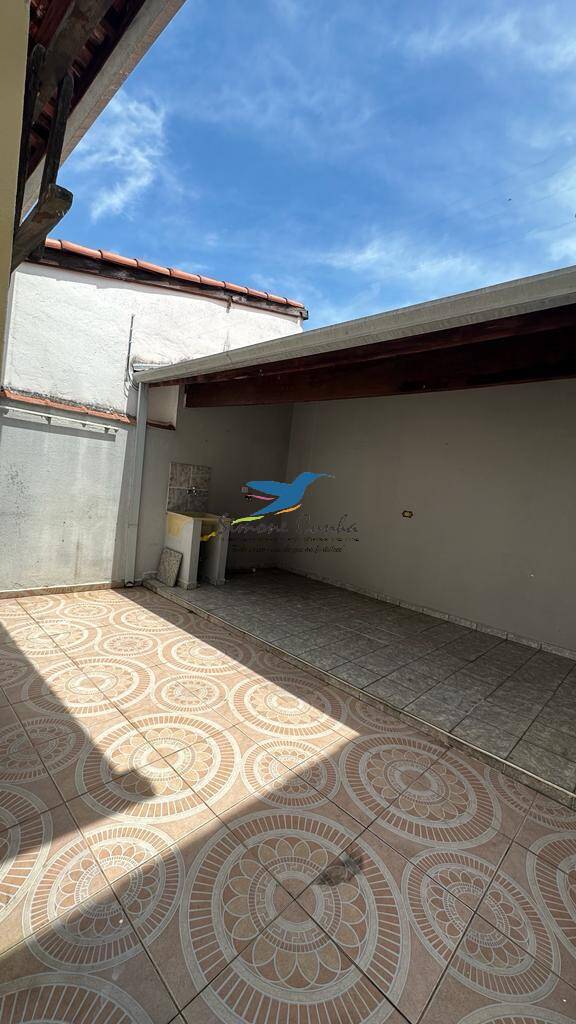 Casa à venda com 2 quartos, 71m² - Foto 10