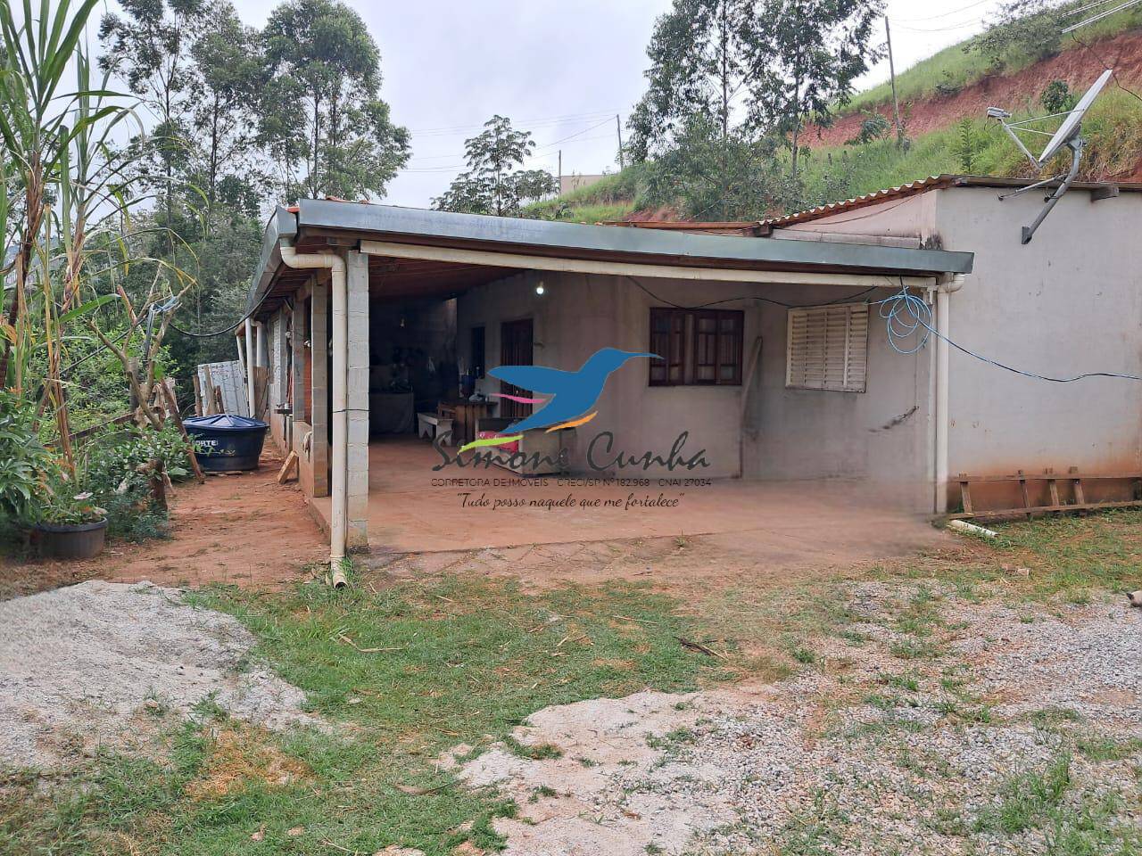 Fazenda à venda com 3 quartos, 1889m² - Foto 1