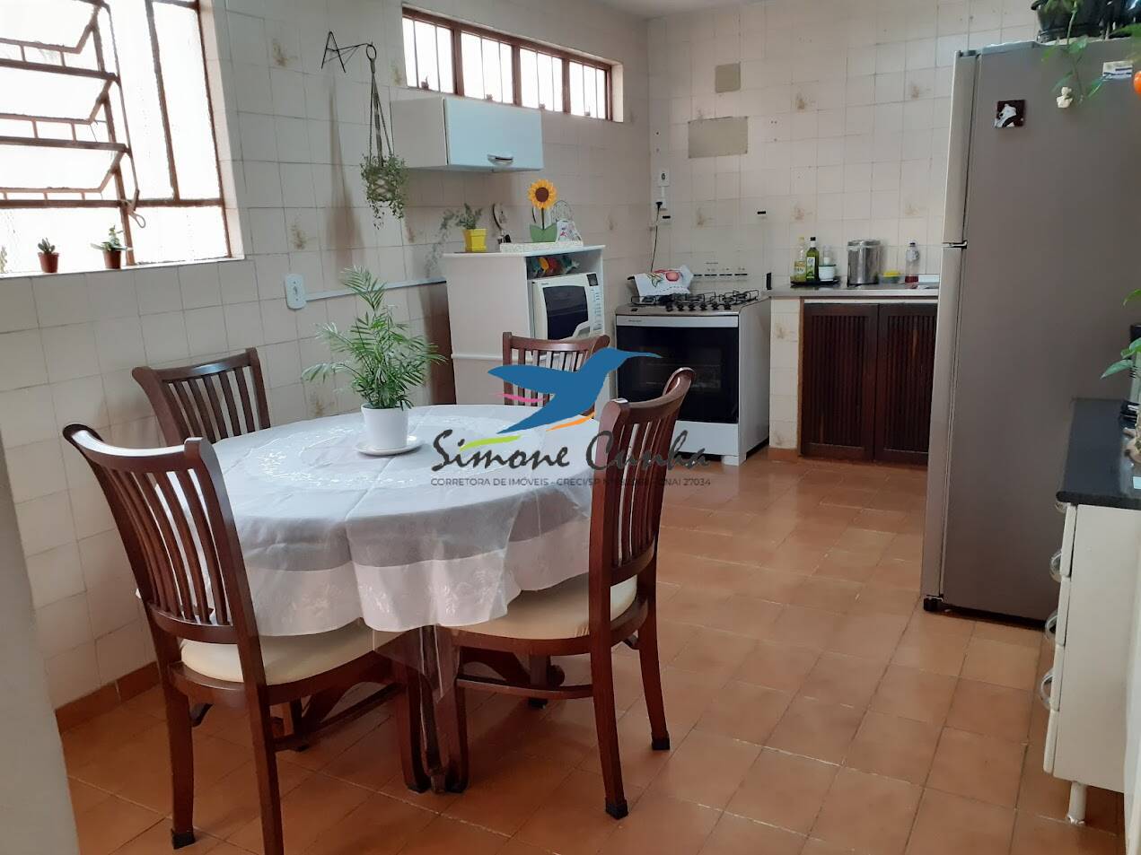 Casa à venda com 3 quartos, 80m² - Foto 13