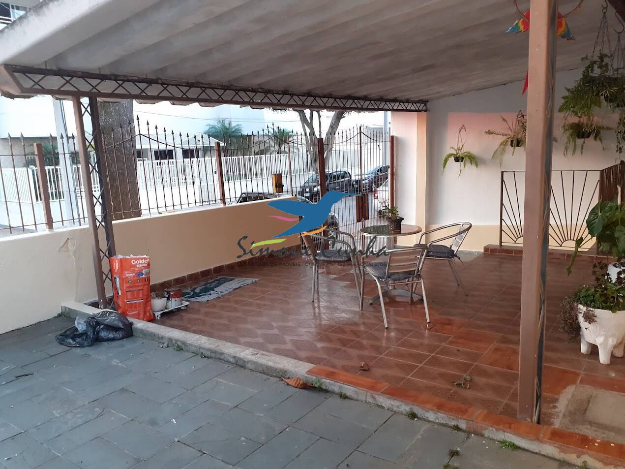 Casa à venda com 3 quartos, 80m² - Foto 2