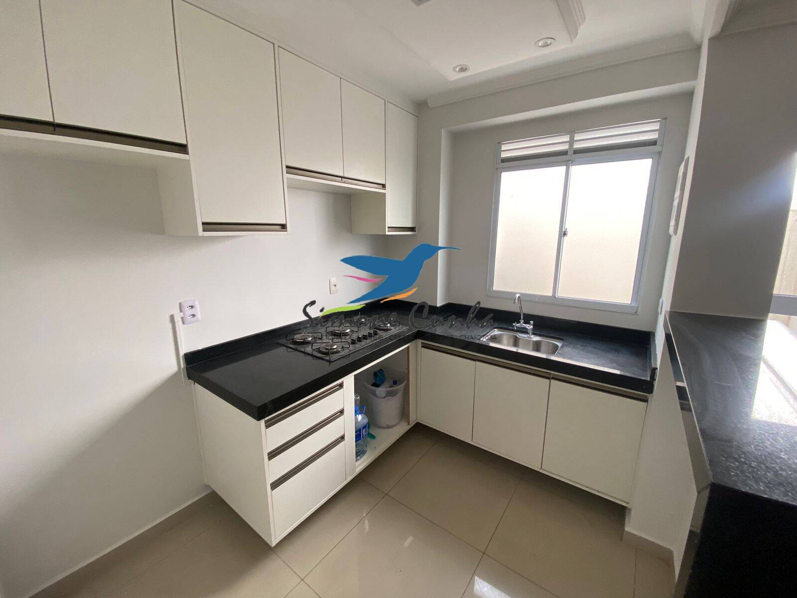 Apartamento à venda com 2 quartos - Foto 1