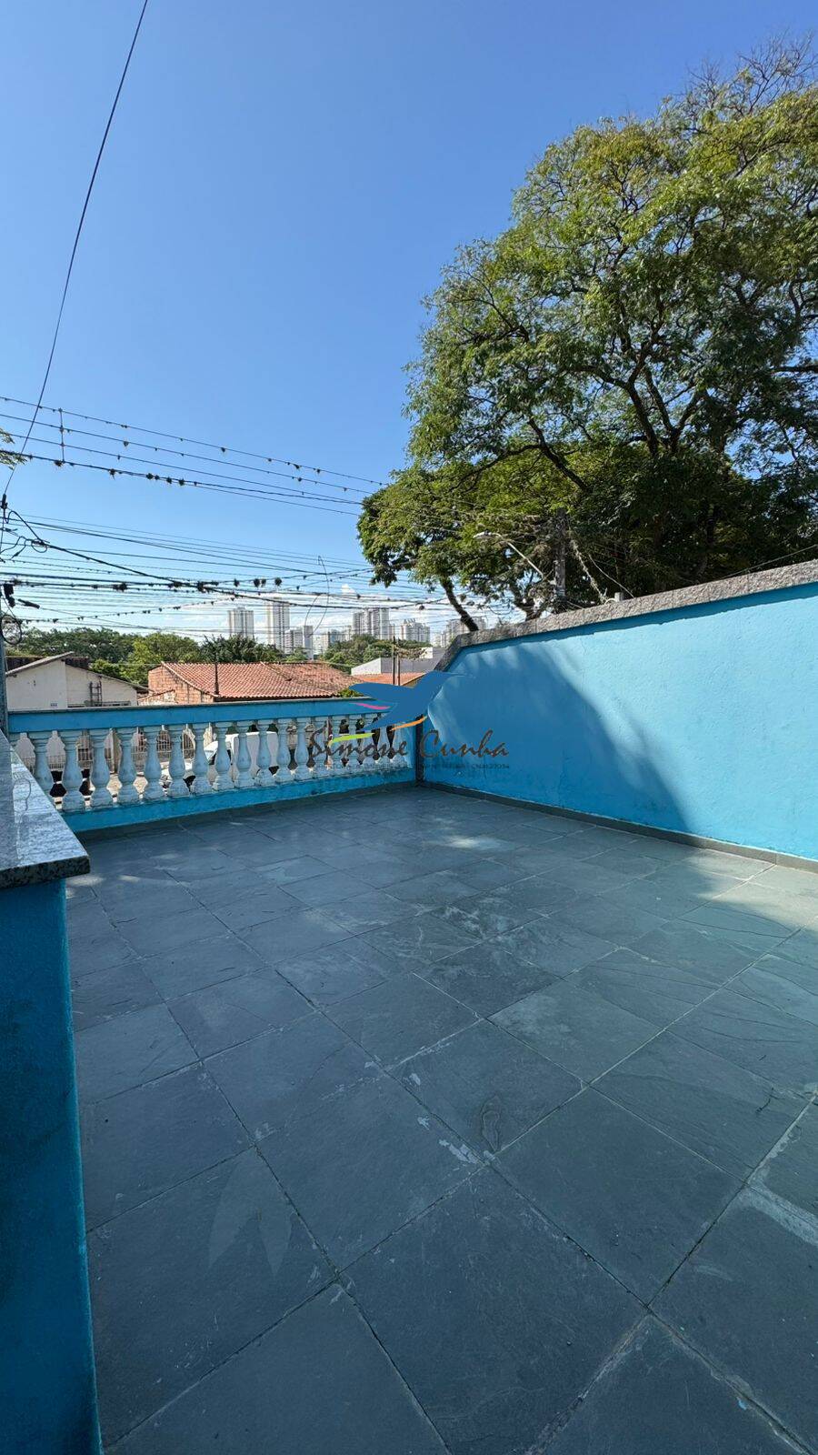 Casa para alugar com 3 quartos, 300m² - Foto 4