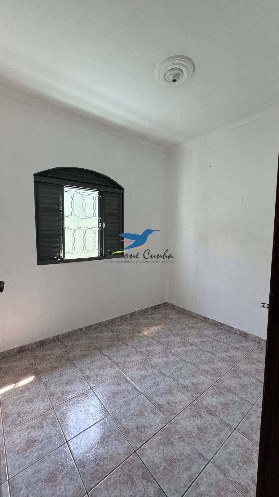 Casa para alugar com 3 quartos, 300m² - Foto 8