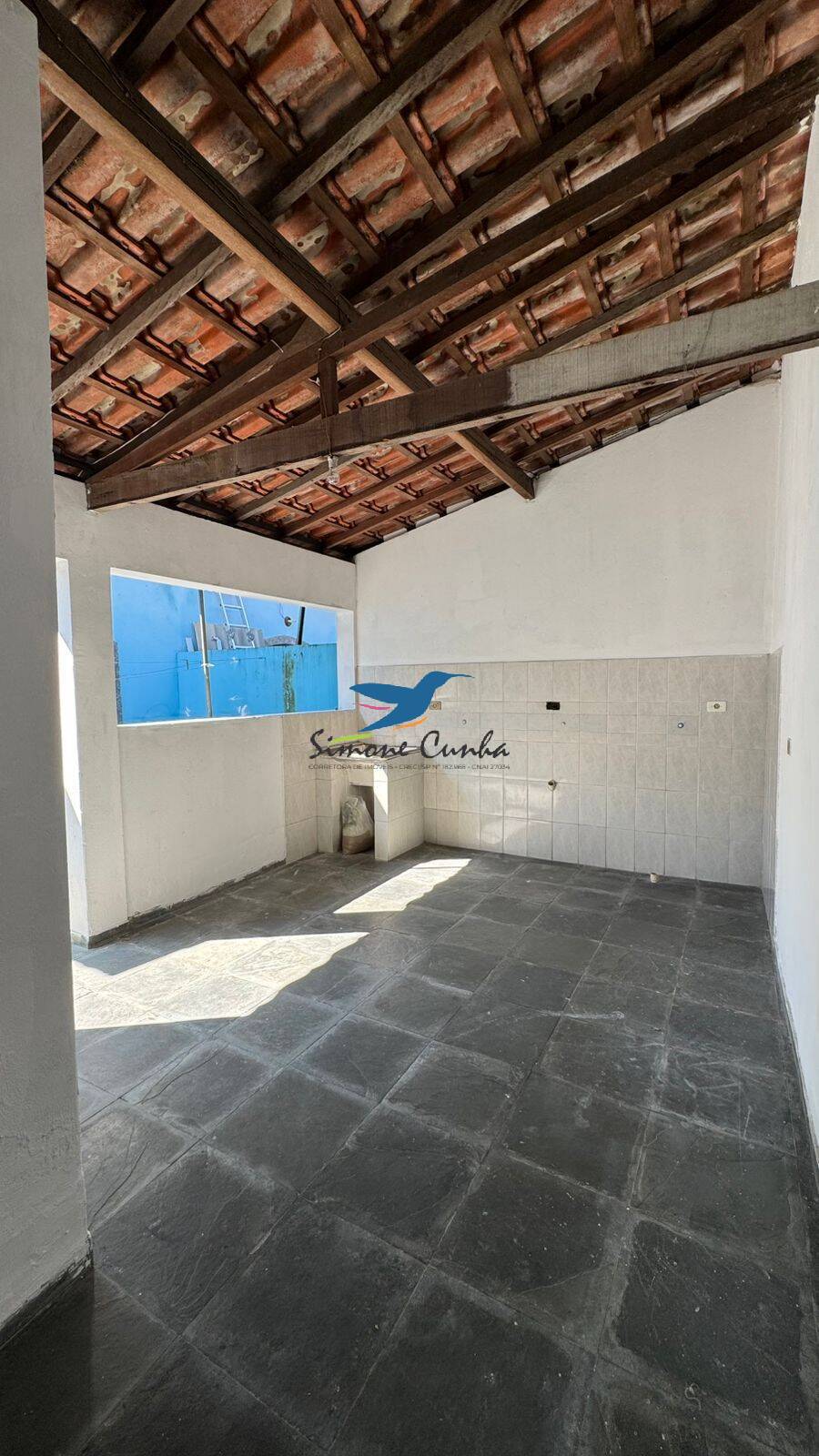 Casa para alugar com 3 quartos, 300m² - Foto 14