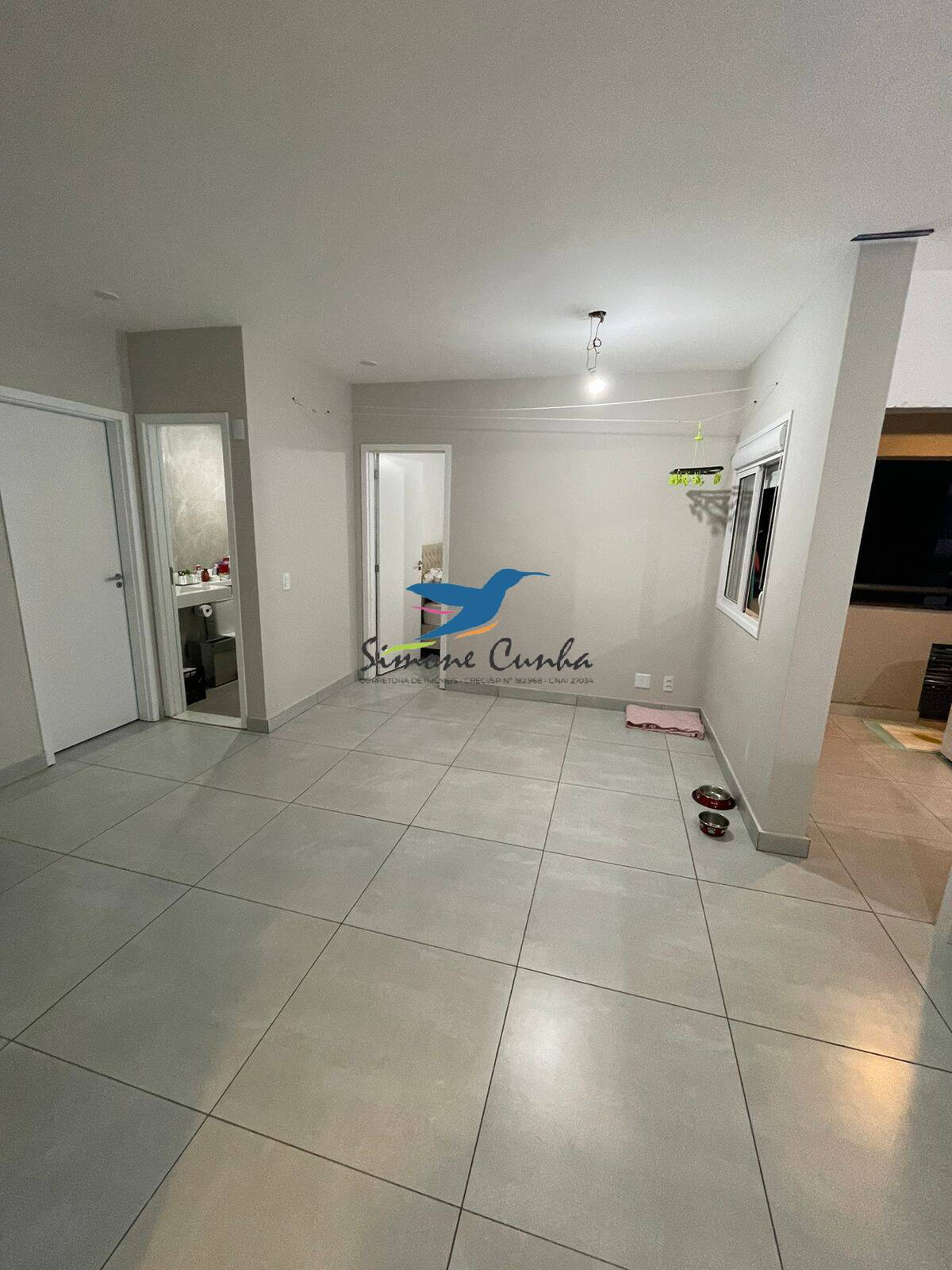 Apartamento à venda com 2 quartos, 65m² - Foto 3