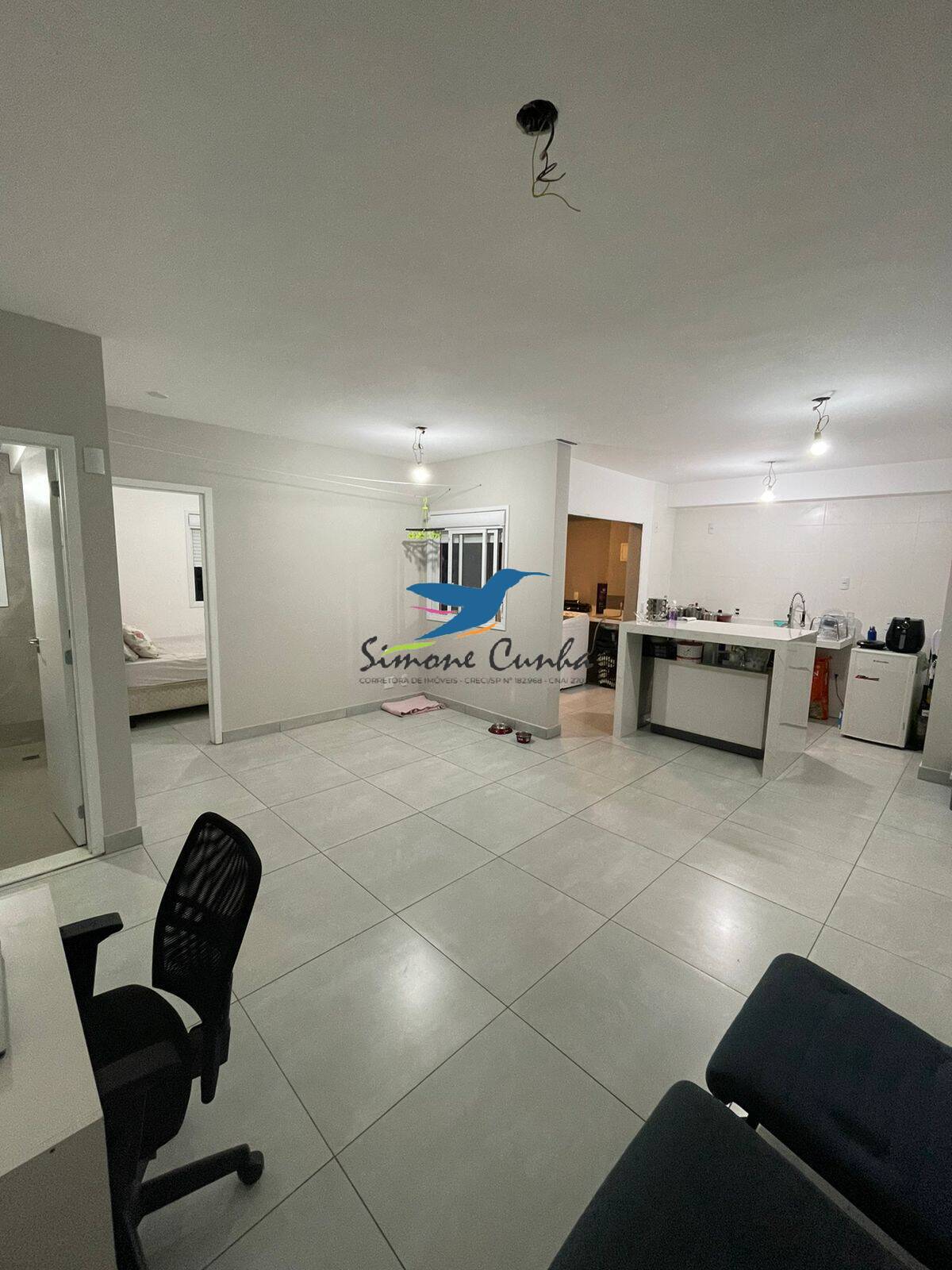 Apartamento à venda com 2 quartos, 65m² - Foto 1